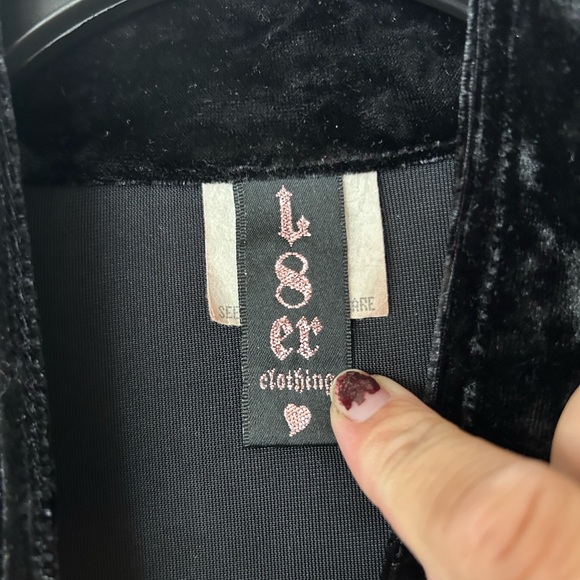 Black Velvet Y2K cropped short sleeve cardigan overlay by l8er Clothing - Picture 4 of 7